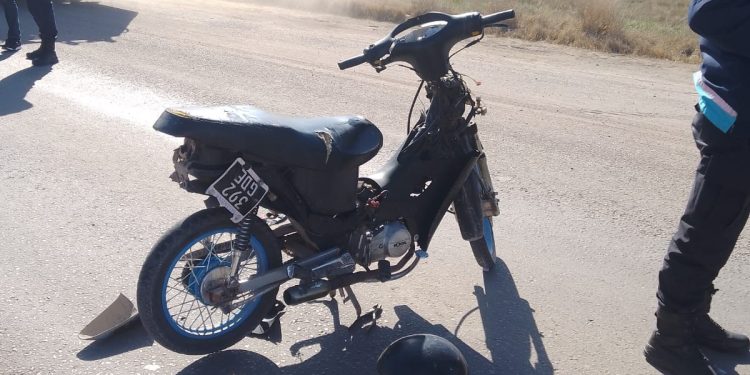 DOS MOTOCICLISTAS FUERON HOSPITALIZADOS TRAS CHOCAR CON UN CAMIÓN EN LA RUTA 3