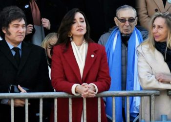 VILLARRUEL NO ASISTIÓ A LA CENA DE LAS FF.AA. Y CRITICÓ A KARINA MILEI POR NO ENVIARLE LA INVITACIÓN