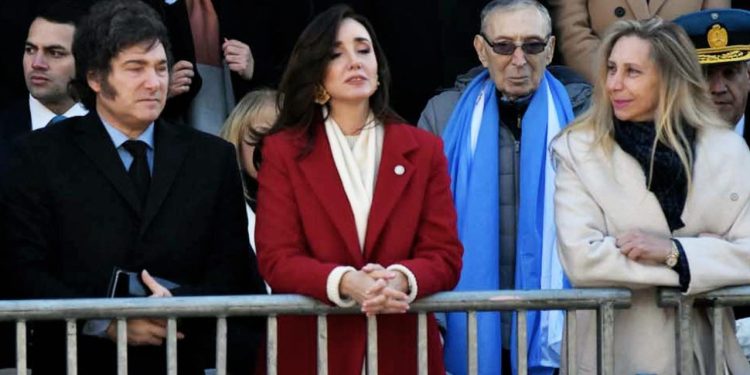 VILLARRUEL NO ASISTIÓ A LA CENA DE LAS FF.AA. Y CRITICÓ A KARINA MILEI POR NO ENVIARLE LA INVITACIÓN