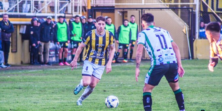 OLIMPO Y VILLA MITRE SE MIDEN EN EL CARMINATTI