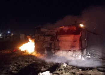 INCENDIO EN UNA PRECARIA VIVIENDA DE CALLE CHILE