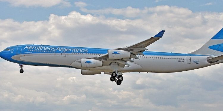 AEROLÍNEAS DARÁ DE BAJA EL «CORREDOR ATLÁNTICO», QUE CONECTA A BAHÍA CON OTRAS CINCO CIUDADES