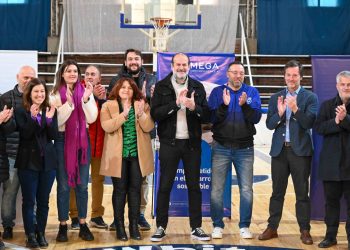 CLUBES DE PIE: EL INTENDENTE ENCABEZÓ LA INAUGURACIÓN DE OBRAS EN WHITENSE