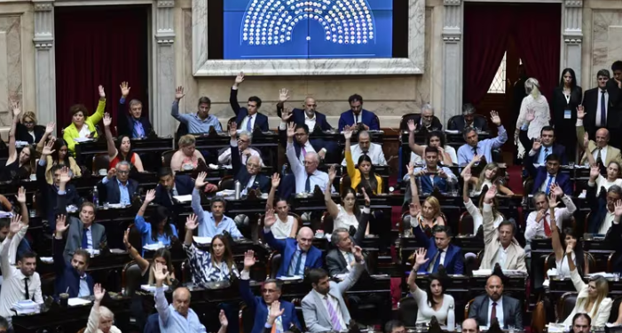 TRAS FUERTES CRUCES, DIPUTADOS DEBATE LOS PRESUPUESTOS DE LAS UNIVERSIDADES NACIONALES