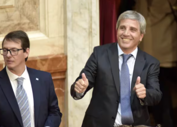 LOS DATOS DE LA ECONOMÍA PARA EL 2025: INFLACIÓN DE 18,3%, DÓLAR OFICIAL A $1207 Y CRECIMIENTO DEL PBI DE 5%, LOS CÁLCULOS DEL GOBIERNO