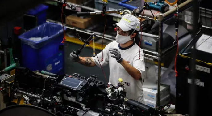 EN LOS ÚLTIMOS DIEZ AÑOS, SOLO UNO DE CADA 20 NUEVOS EMPLEOS SE CREÓ EN EL SECTOR PRIVADO FORMAL