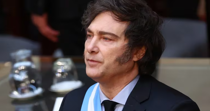 EL PBI DE LA ARGENTINA CAYÓ 3,4% EN LOS PRIMEROS SEIS MESES DEL GOBIERNO DE MILEI