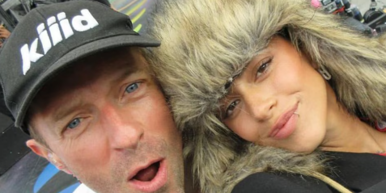 CHRIS MARTIN CONTÓ POR QUÉ CONVOCÓ A TINI STOESSEL PARA GRABAR EN EL NUEVO DISCO DE COLDPLAY