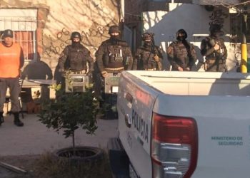 CAPTURAN A UN PELIGROSO DELINCUENTE EN UN ALLANAMIENTO EN VILLA NOCITO