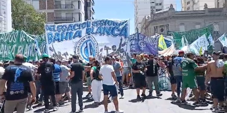 LA CGT BAHIENSE CONVOCA A UNA MOVILIZACIÓN A FAVOR DE LOS JUBILADOS