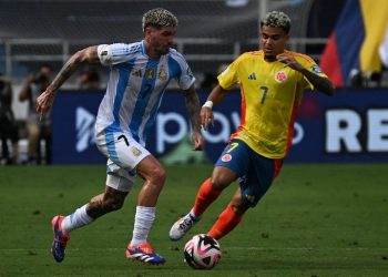 ARGENTINA CAYÓ ANTE COLOMBIA POR 2 A 1