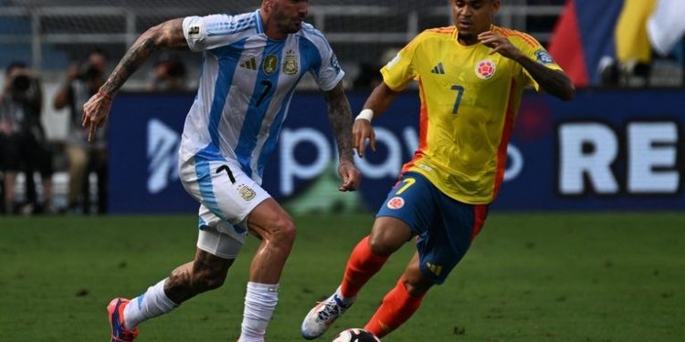 ARGENTINA CAYÓ ANTE COLOMBIA POR 2 A 1