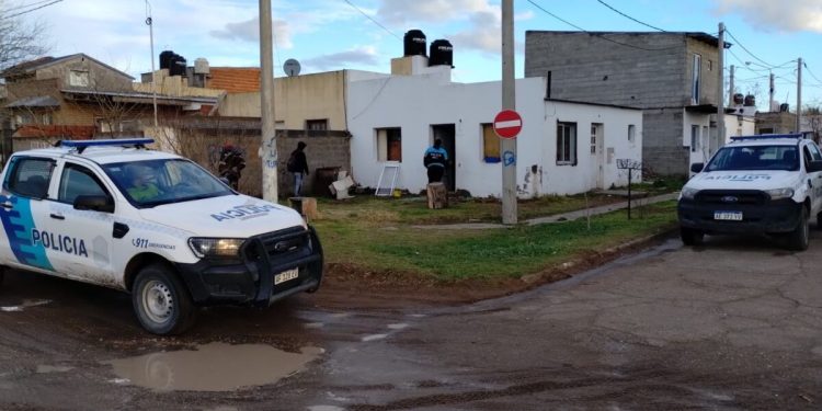 ALLANAMIENTO POR UN ROBO Y SECUESTRO DE DROGAS EN MONTE HERMOSO