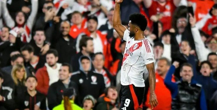 RIVER GOLEO A ATLÉTICO TUCUMAN Y ESPERA EL CRUCE POR LA LIBERTADORES Y EL CLASICO CON BOCA