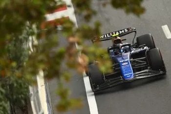 HISTÓRICO OCTAVO PUESTO PARA FRANCO COLAPINTO EN LA CARRERA DE LA F1 EN AZERBAIYÁN