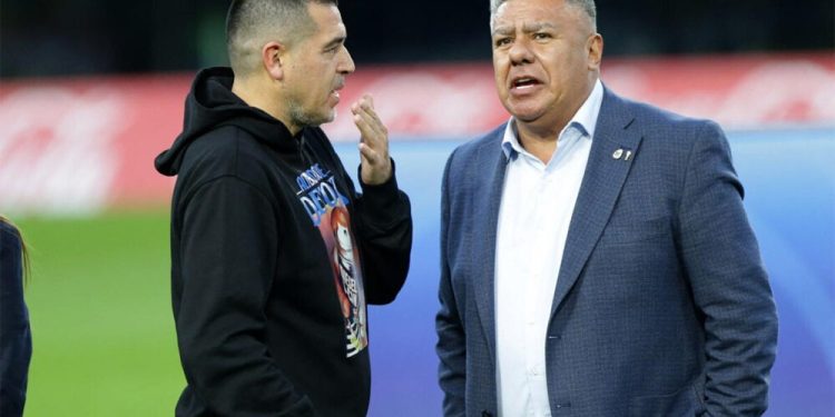 «CHIQUI» TAPIA SERÁ PRESIDENTE DE LA AFA HASTA 2029 Y RIQUELME IRÁ DE VICE