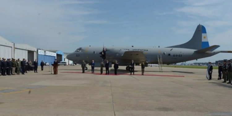 EL GOBIERNO COMPRÓ UN AVIÓN MILITAR PARA LIMITAR LA PESCA ILEGAL