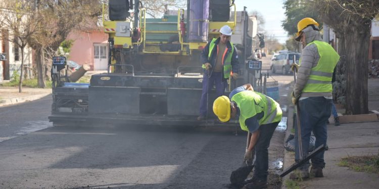 CONCLUYÓ LA PRIMERA ETAPA DEL PLAN DE REPAVIMENTACIÓN DE BAHÍA BLANCA