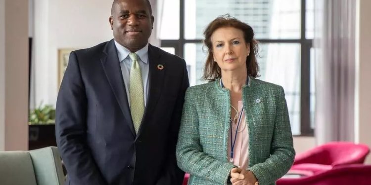 ARGENTINA Y EL REINO UNIDO ACORDARON RETOMAR LOS VUELOS DE CÓRDOBA A LAS ISLAS MALVINAS