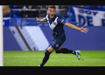 VÉLEZ VENCIÓ 2-0 A ESTUDIANTES Y SE AFIRMÓ EN LA PUNTA DE LA LIGA PROFESIONAL