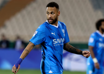 NEYMAR REGRESÓ A LOS ENTRENAMIENTOS TRAS SU DURA LESIÓN