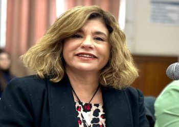 ÚNGARO: «NOS ELIGIERON PARA SOLUCIONAR LOS PROBLEMAS DE LOS VECINOS Y NO PARA ESTAS PELEAS INTERNAS»