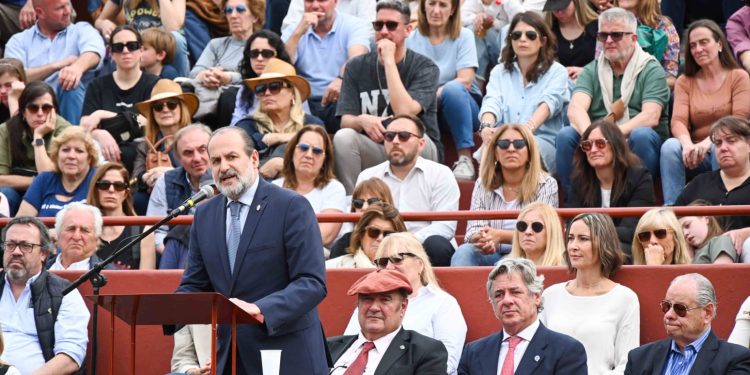 EL INTENDENTE INAUGURÓ LA 140° EXPOSICIÓN NACIONAL DE GANADERÍA, COMERCIO E INDUSTRIA