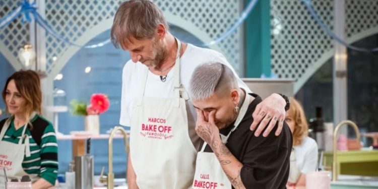 TRISTEZA ENTRE LOS PARTICIPANTES DE BAKE OFF POR EL ÚLTIMO ELIMINADO