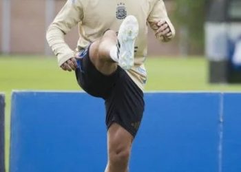 LA SELECCIÓN ARGENTINA PIENSA EN BOLIVIA, CON UNA VUELTA Y EL FOCO PUESTO EN MAC ALLISTER