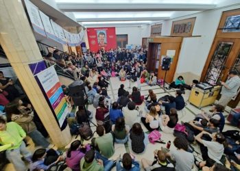 ESTUDIANTES UNIVERSITARIOS VOLVIERON A TOMAR LA SEDE HUMANIDADES DE LA UNS