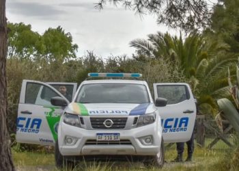 HALLARON MUERTO AL HOMBRE QUE INTENTÓ RESCATAR A UNA JOVEN EN EL RÍO NEGRO