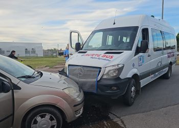 DOS MOTOCICLISTAS FUERON HOSPITALIZADOS, LAS INTERVENCIONES DE DEFENSA CIVIL