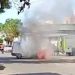 SE PRENDIO FUEGO UNA CAMIONETA QUE LLEVABA PEDIDOS DE MERCADO LIBRE