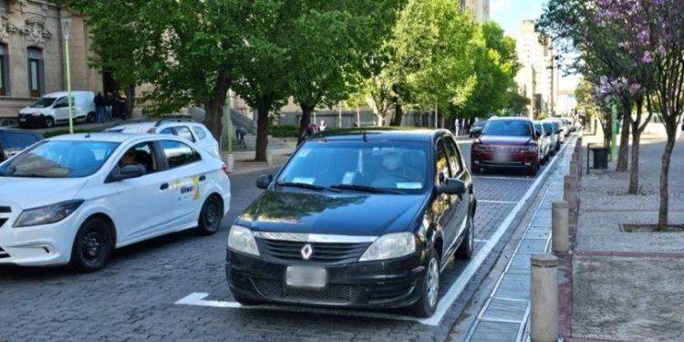 CAMBIOS EN EL ESTACIONAMIENTO MEDIDO Y PAGO, HABILITARON BOXES EN ALSINA