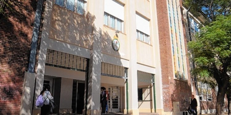 OPCIONES PARA TERMINAR EL SECUNDARIO EN LA ESCUELA DE COMERCIO