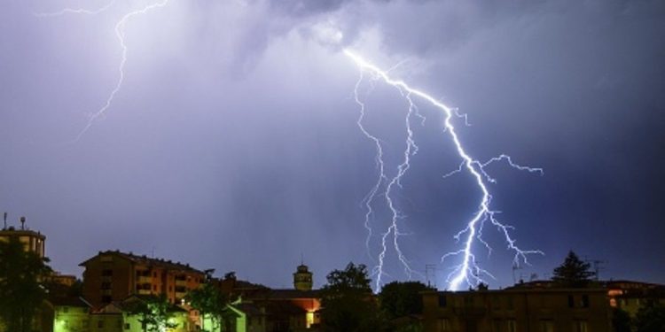 ALERTA AMARILLA POR TORMENTAS PARA EL VIERNES