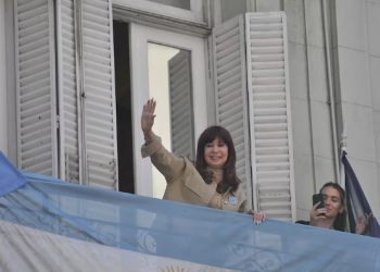 TRAS LA CONDENA A CRISTINA KIRCHNER, EL GOBIERNO APOYARÁ EL PROYECTO DE FICHA LIMPIA PERO NO LO INCLUIRÁ EN SESIONES EXTRAORDINARIAS