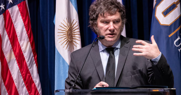 EL GOBIERNO ANALIZA SUMAR LA PRIVATIZACIÓN DE AEROLÍNEAS ARGENTINAS A LAS SESIONES EXTRAORDINARIAS