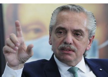 LA JUSTICIA CITÓ A INDAGATORIA A ALBERTO FERNÁNDEZ EN LA CAUSA DE LOS SEGUROS