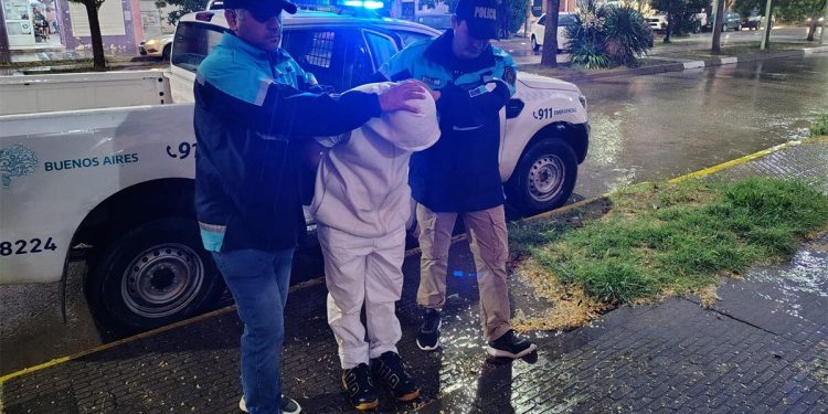 DETUVIERON A UN HOMBRE EN INGENIERO WHITE ACUSADO DE ABUSO