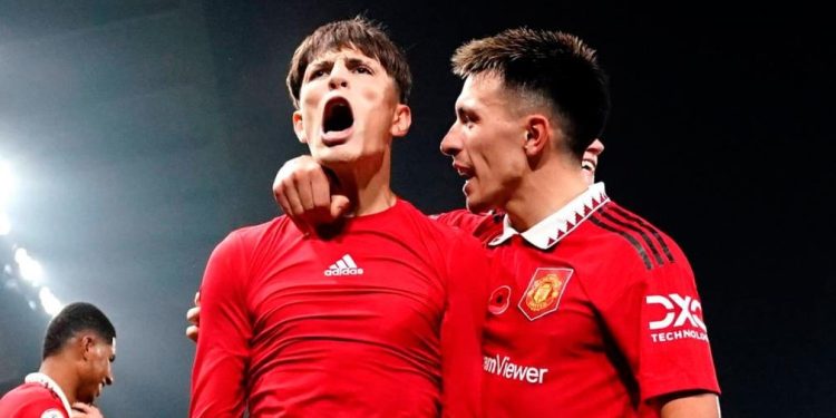 LISANDRO MARTÍNEZ Y ALEJANDRO GARNACHO TIENEN NUEVO ENTRENADOR EN MANCHESTER UNITED