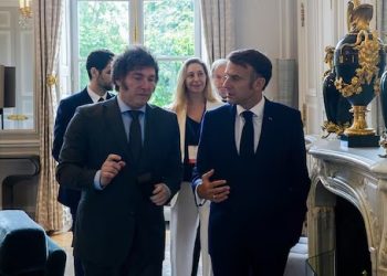 MILEI SE REUNIRÁ CON MACRON EL DOMINGO EN CASA ROSADA