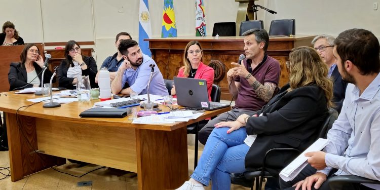 BUGATTI: «EL PRESUPUESTO PARA SALUD ES EL DOBLE DEL QUE TUVIMOS EL AÑO PASADO»