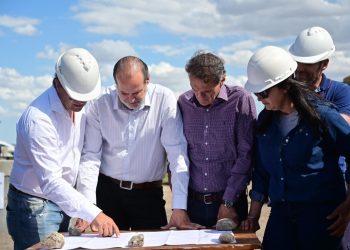 AVANZAN LAS OBRAS EN EL ACUEDUCTO QUE UNE EL DIQUE CON LA PLANTA GRÜNBEIN