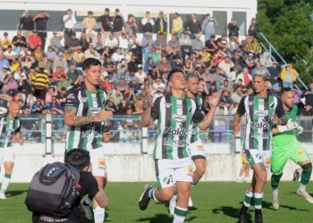 EL TRICOLOR ARRANCA CON LA FINAL EN EL FORTIN, RECIBE A SARMIENTO DE LA BANDA