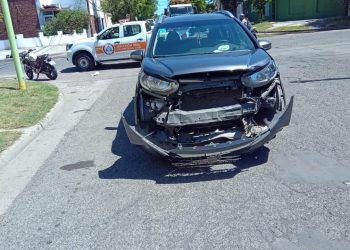 UN MOTOCICLISTA FUE HOSPITALIZADO Y OTRO FUE ASISTIDO EN DOS CHOQUES