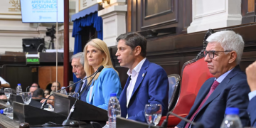 LA OPOSICIÓN LE INSISTE A KICILLOF CON UN FONDO PARA INTENDENTES EN EL PRESUPUESTO Y SE DILATA LA NEGOCIACIÓN