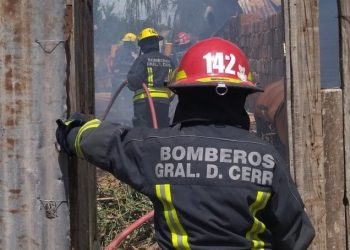 DOS PERSONAS FUERON HOSPITALIZADAS, INCENDIOS Y UN CONDUCTOR CON ALCOHOLEMIA POSITIVA EN UN SABADO ACCIDENTADO EN LA CIUDAD
