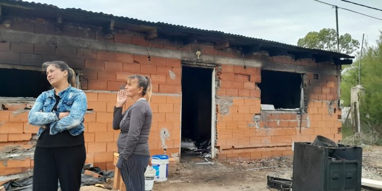 CHÁVEZ: «NO SE SALVÓ NADA EN EL INCENDIO DE MI CASA»