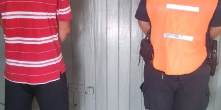 DETIENEN A VENDEDORES AMBULANTES EN GENERAL DANIEL CERRI